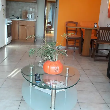 Apartment Orange *